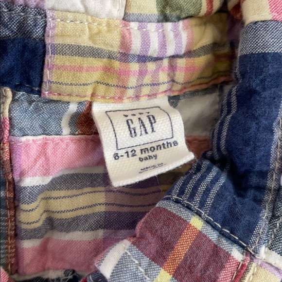 Baby gap plaid bodysuit shorts - Picture 2 of 3